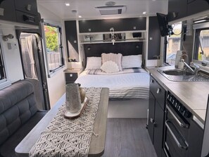 2 habitaciones y ropa de cama