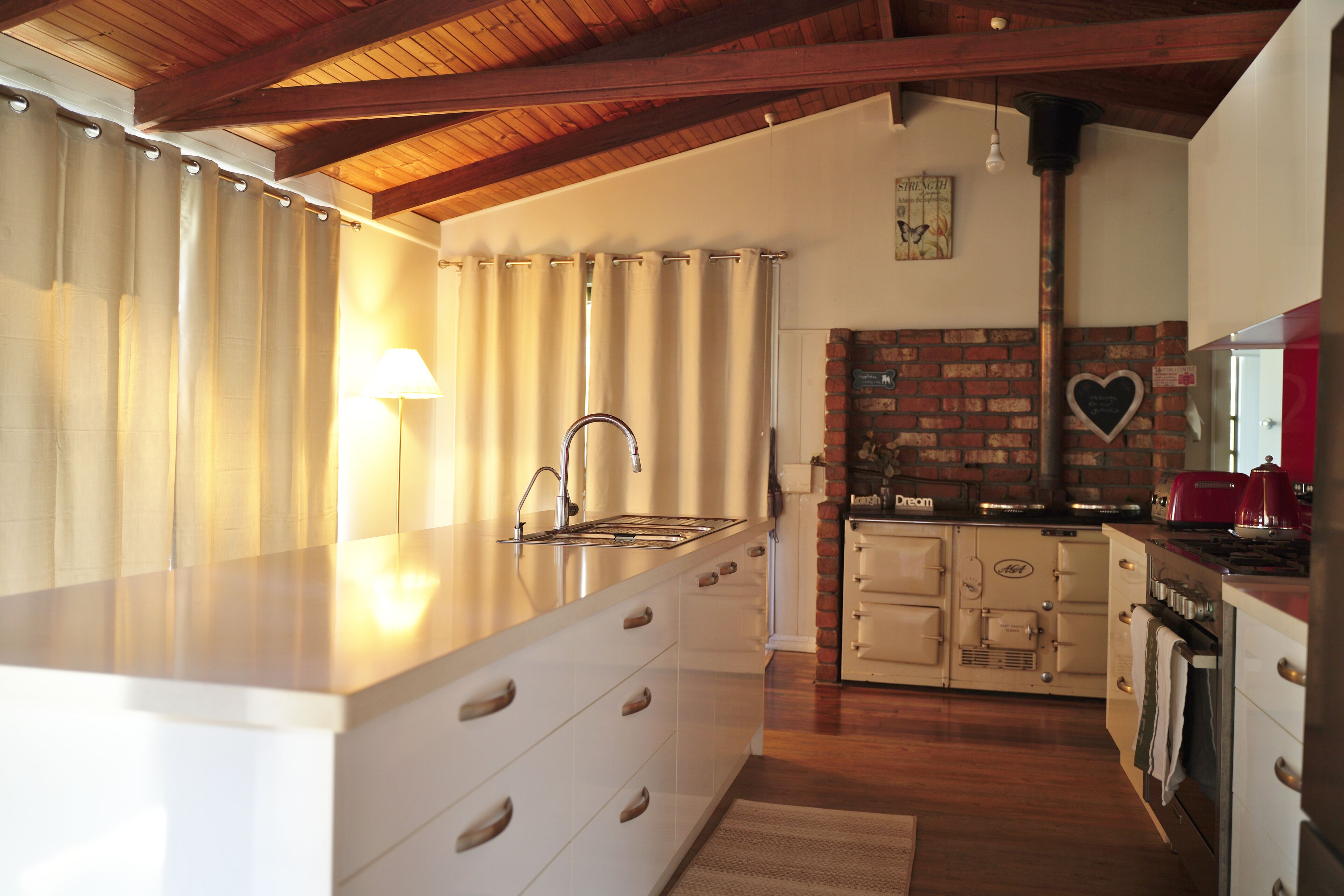 Oven, stovetop, electric kettle, toaster