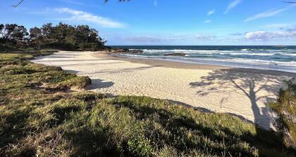 Agape Grove Farm – Off-Grid Digital Detox Retreat