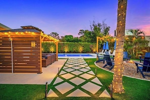 Outdoor pool, a heated pool