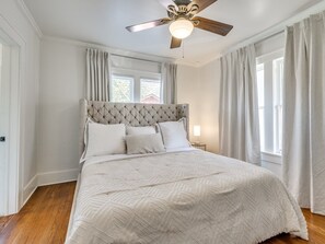 3 chambres, fer et planche à repasser, Wi-Fi gratuit, draps fournis