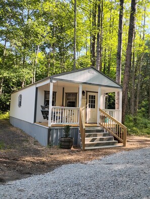 Exterior - Briar Ridge Cabin in Osgood IN (Osgood)