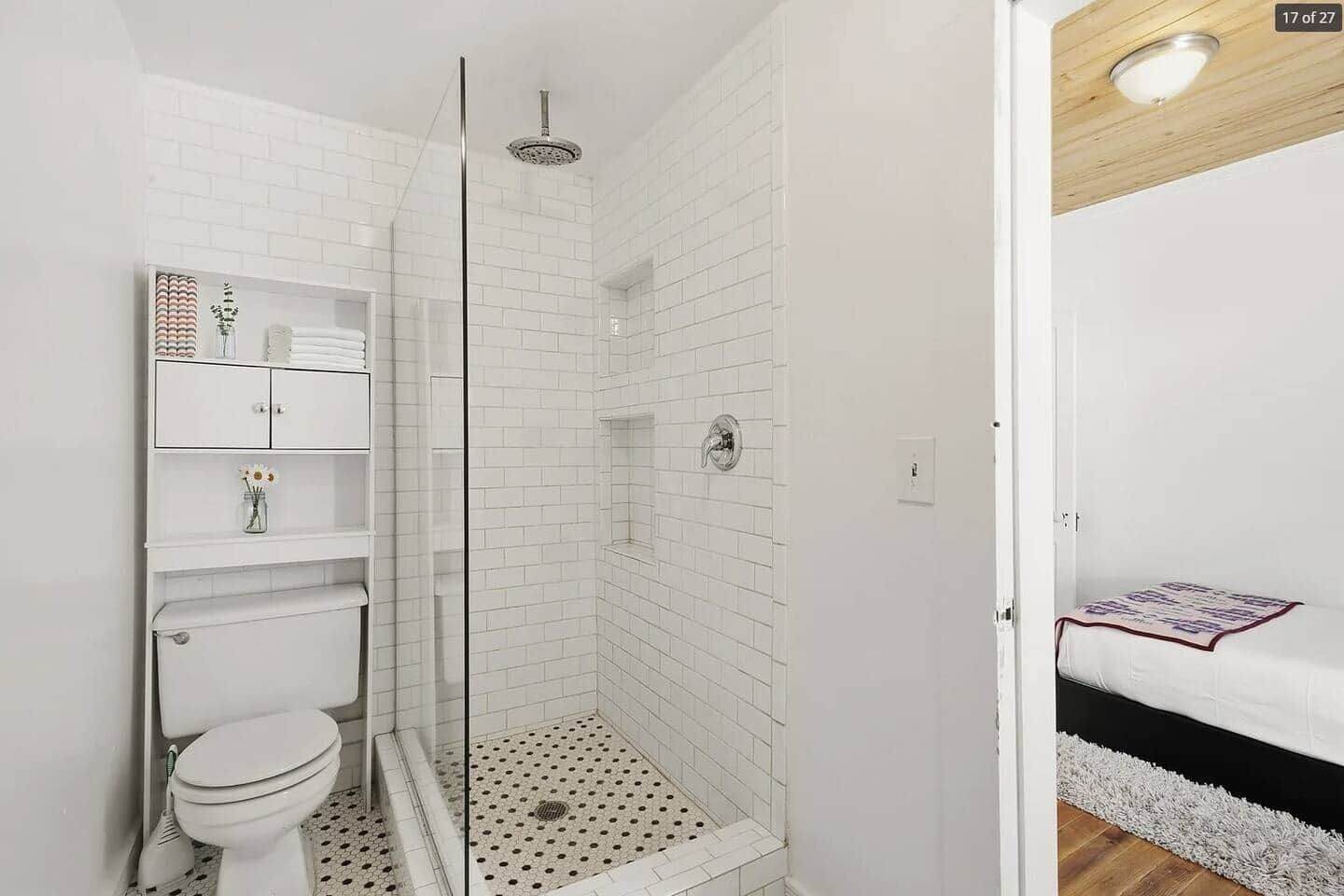 Hair dryer, towels