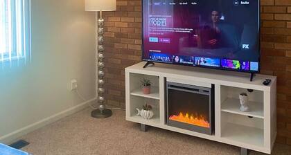 Sunlit 1BR Near Pro Football HOF & Cak Airport