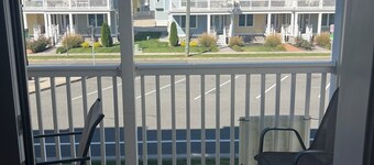 Spectacular 4-Bedroom Beach Block Townhome with Pool & Parking in North Wildwood