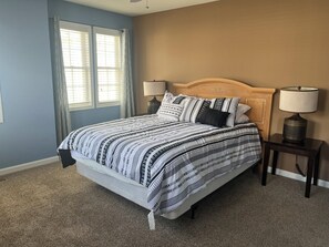 4 habitaciones, tabla de planchar con plancha y wifi 