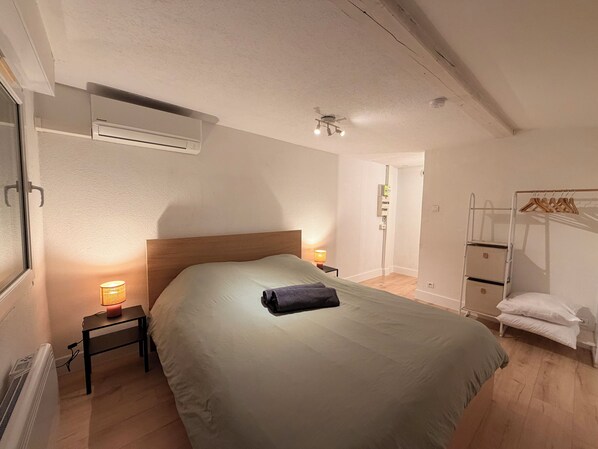 1 bedroom, WiFi, bed sheets - Like a little house (Oberhausbergen)