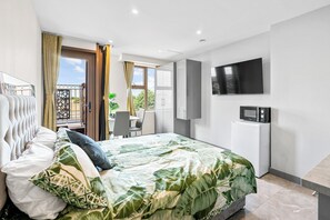 1 makuuhuone, silitysrauta/-lauta, Wi-Fi, vuodevaatteet