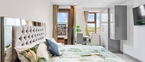 1 dormitorio, tabla de planchar con plancha, wifi y ropa de cama