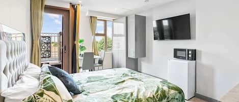 1 bedroom, iron/ironing board, WiFi, bed sheets
