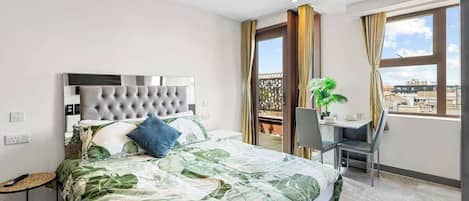 1 chambre, fer et planche Ă repasser, Wi-Fi, draps fournis