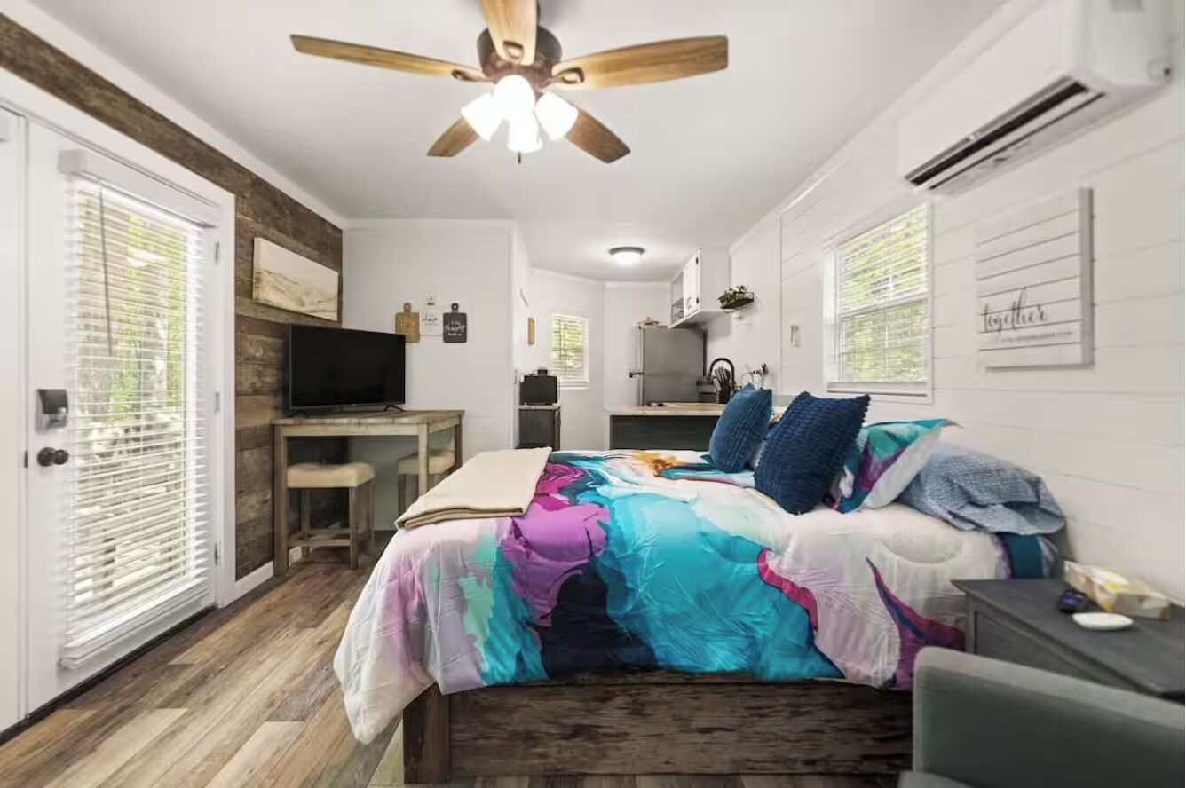 1 camera, Wi-Fi, lenzuola