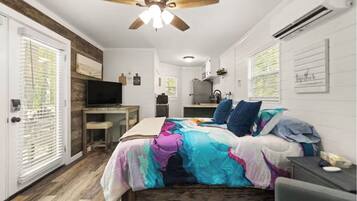 1 camera, Wi-Fi, lenzuola