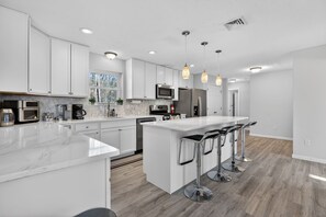 Fridge, microwave, oven, stovetop - Pocono Lake Access | Game Room · Pools · Fire Pit (Tobyhanna Township)