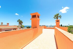 Terrace/patio - Casa Joli - Family Memorable Memories (Luz)