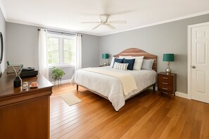 4 habitaciones, escritorio, tabla de planchar con plancha y wifi 