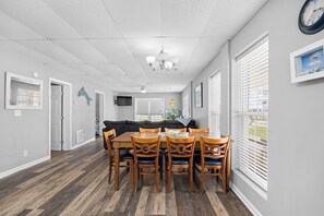 Dining - Sol (Down Stairs Only) (North Myrtle Beach)
