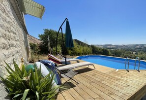 Pool - Gîtes de France® - Le P'tit Chêne (SAINT PAUL FLAUGNAC)