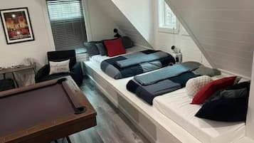 2 chambres, bureau, fer et planche à repasser, Wi-Fi gratuit