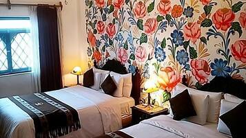 In-room safe, desk, laptop workspace, soundproofing