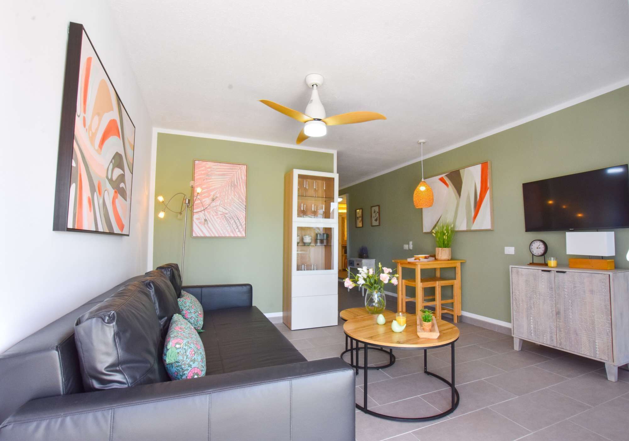 リビング エリア