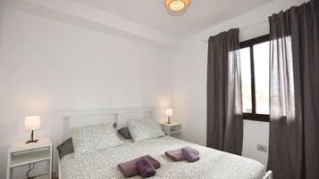 1 Schlafzimmer, WLAN, Bettwäsche