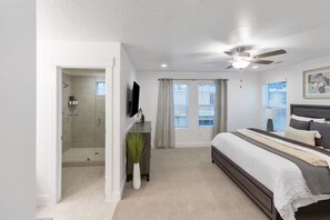 Silitysrauta/-lauta, Wi-Fi, vuodevaatteet