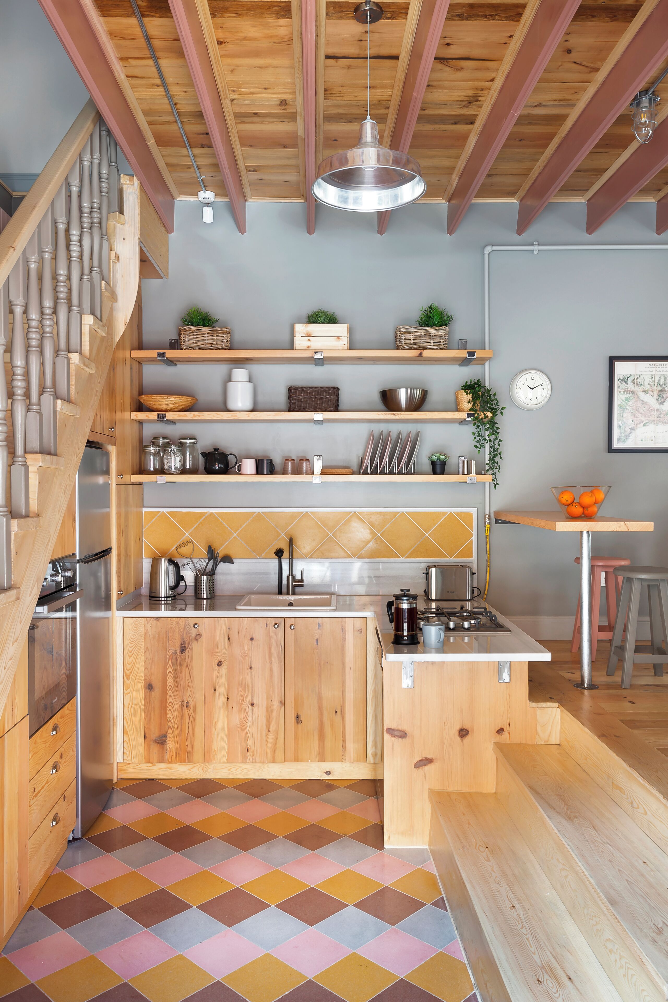 Réfrigérateur, four, plaque de cuisson, lave-vaisselle