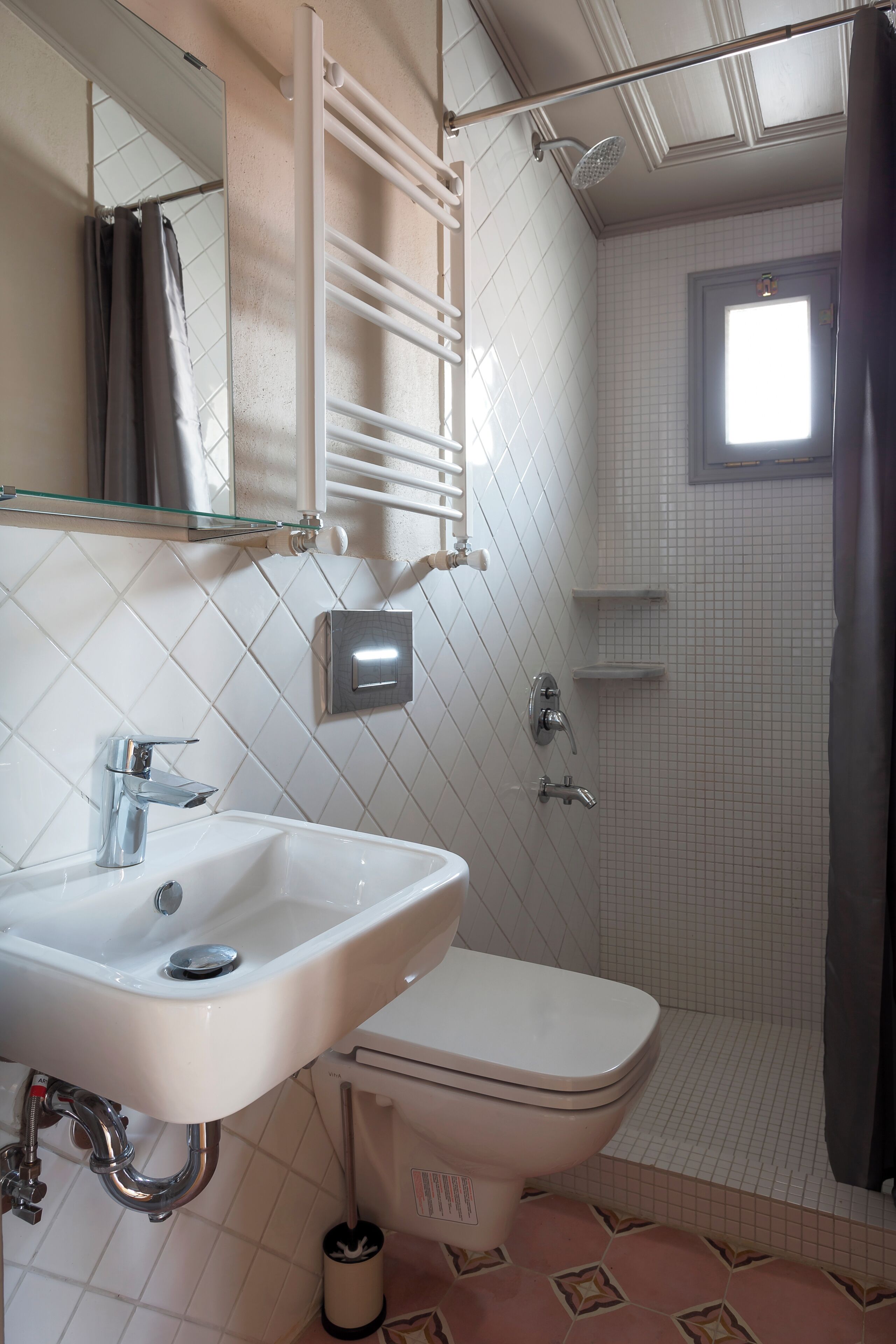Free toiletries, hair dryer, bidet, towels