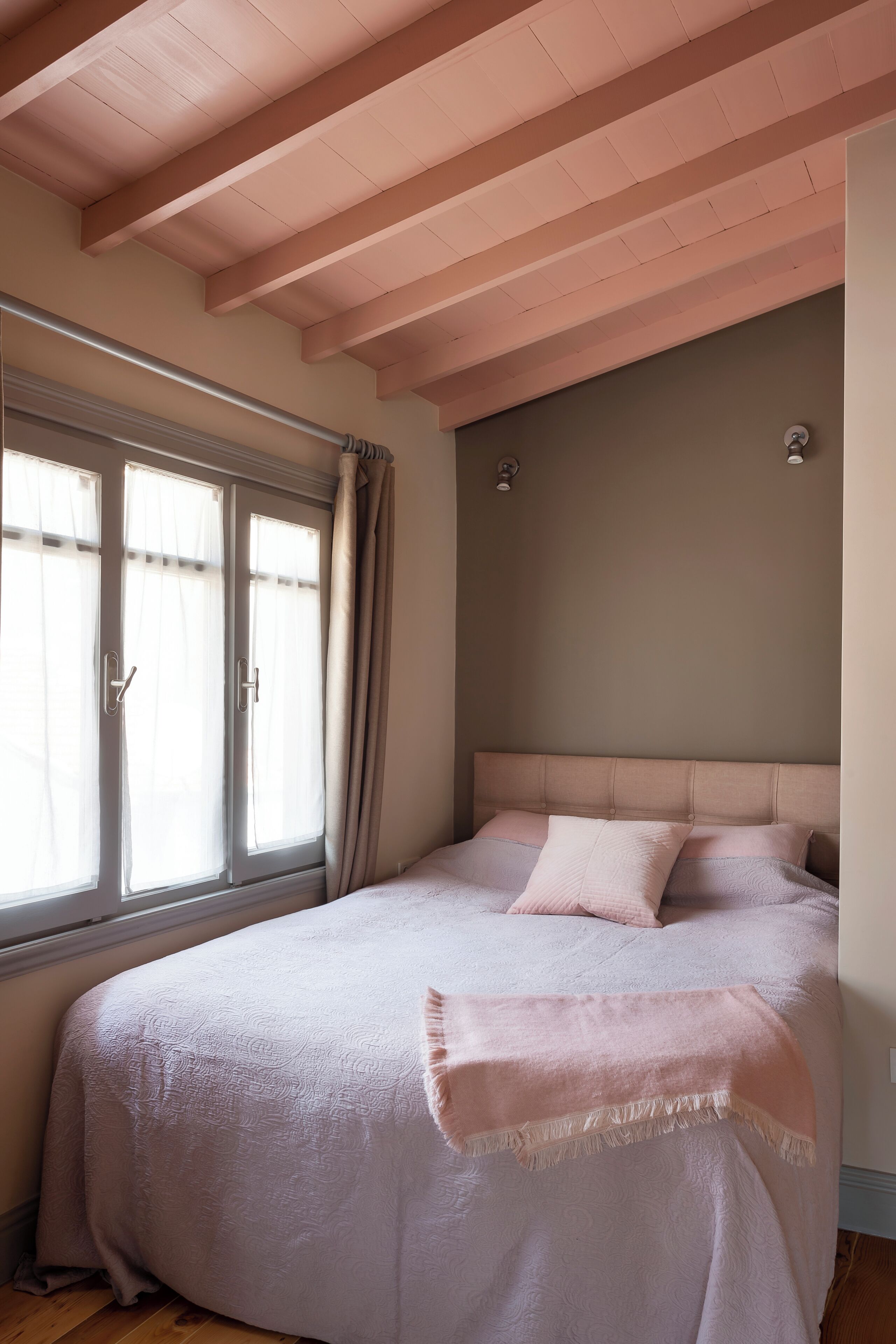 3 chambres, bureau, fer et planche à repasser, accès Internet