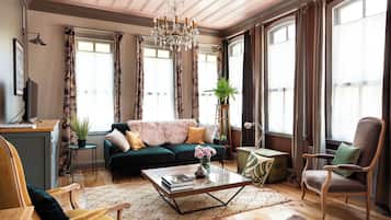 Télévision à écran plat