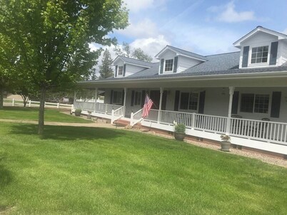 The Orchard Suite in Shady Cove