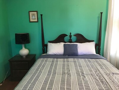 쉐이디 코브의 더 오차드 스위트  