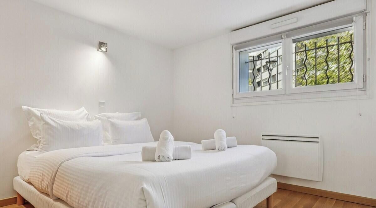 3 bedrooms
