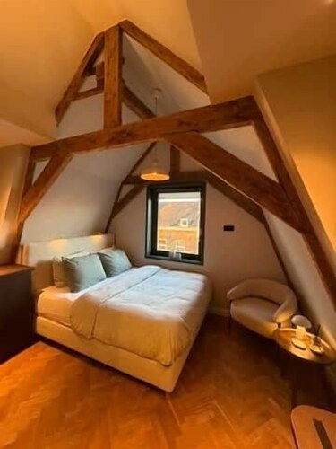 Vermeer - luxury authentic room at Museumplein