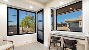 Interior - Beautiful Home Near Snow Canyon, Tuacahn, and Black Desert Resort (Ivins)
