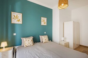 2 bedrooms, iron/ironing board, free WiFi, bed sheets - Casa Aguarela Cottage (Portimão)