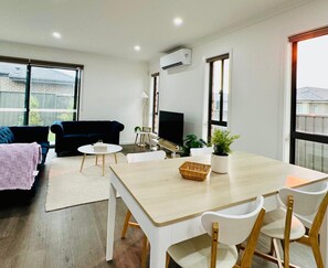 Dining - Elegant 3-Bedroom House with Free secured Parking (Clyde North)