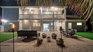 Interior - Sleeps 27 3 Homes Near the Beach, Pools, Dining & Entertainment by Avantstay (Port Aransas)