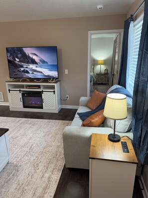 Living area - Carter Mountain Bear Den 2BR/2bath (Cody)