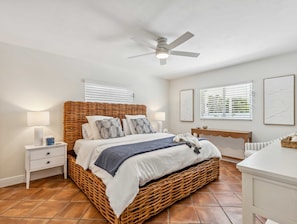 4 bedrooms, desk, iron/ironing board, travel crib - Pet-Friendly Pool & Spa Home with EV Charger (Naples)