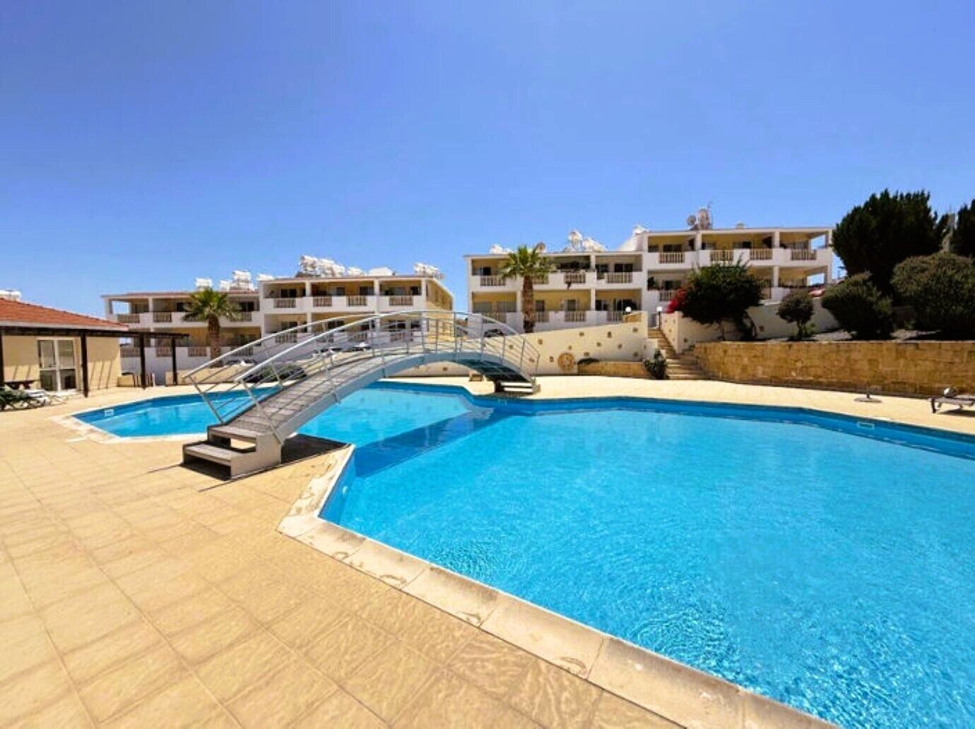 حمام سباح ة