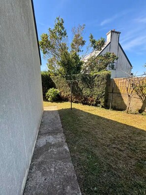 Property grounds - HOUSE NEAR KERBIHAN PARK (Hennebont)