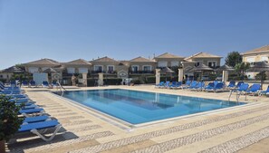 Pool - Cadarso Luxury Golf Resort (Lagos)