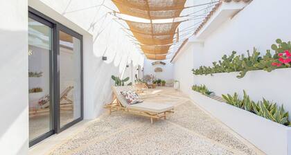 Casa Chica 1 Sanlúcar de Barrameda. by Ruralidays