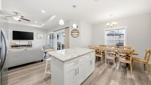 Interior - Heated Pool - Bachelorette Getaway - Spring Break Sale (Panama City)