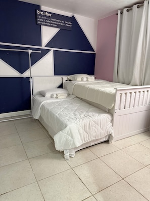 2 bedrooms, Internet, bed sheets - Cozy 2 Bedroom Home Near Hard Rock Stadium (Miramar)