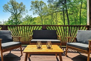 Property grounds - Mountain Views | Hot Tub | Arcade | 2 Masters on Main | Sleeps 6 | Gated Resort (Sevierville)