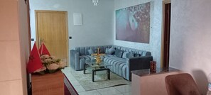 Interior - Comfortable modern apartment in mohammedia (Mohammedia)
