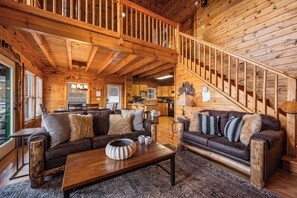 Living area - Lazy Bear Hideaway - Views, Theater, Hot Tub, Kids (Sevierville)